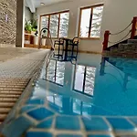 Rysy Apartamentyzakopianskie Basen Sauna Jacuzzi